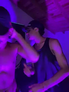 Cuteathleticboys online show from 04-13-26, 10:26