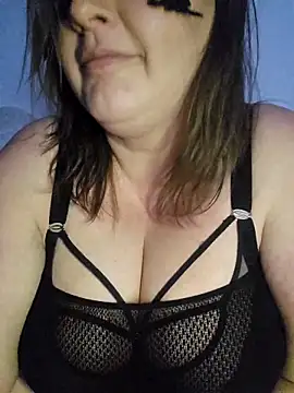Snapshot of Blondibaby chatting on 04-18-26, 07:51 Blondibaby online show from 04-18-26, 07:51