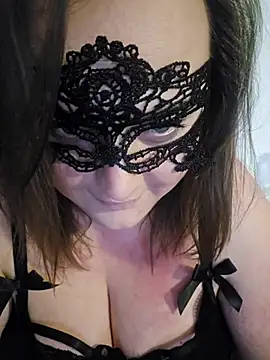 Snapshot of Blondibaby chatting on 04-19-26, 06:54 Blondibaby online show from 04-19-26, 06:54