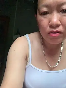 candy-beo online show from 05-18-26, 10:59