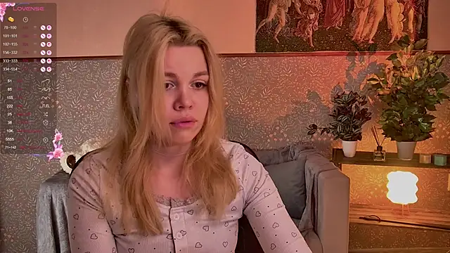 ScarletMarnei online show from 05-21-26, 03:02