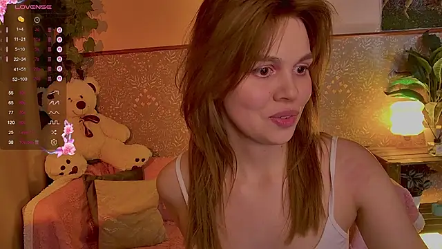 Snapshot of ScarletMarnei chatting on 06-27-26, 12:22 ScarletMarnei online show from 06-27-26, 12:22