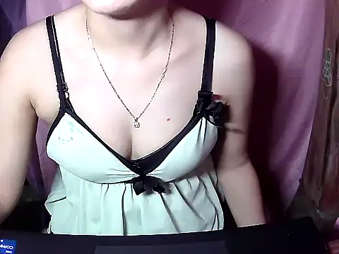 Snapshot of Elenya chatting on 04-20-26, 05:10 Elenya online show from 04-20-26, 05:10
