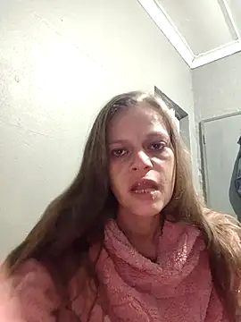 Snapshot of Skymadison6 chatting on 04-30-26, 12:39 Skymadison6 online show from 04-30-26, 12:39