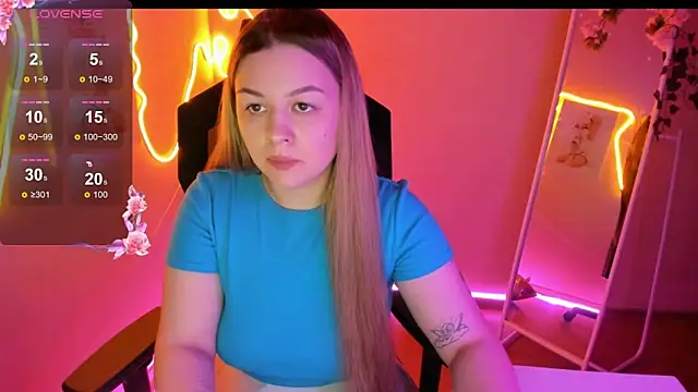 Snapshot of AmeliePeach chatting on 04-08-26, 03:12 AmeliePeach online show from 04-08-26, 03:12