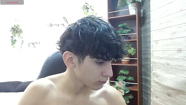 Snapshot of billy_wild chatting on 04-23-26, 12:15 billy wild online show from 04-23-26, 12:15