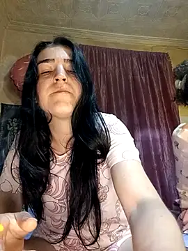 fogosabella225 online show from 04-16-26, 06:19