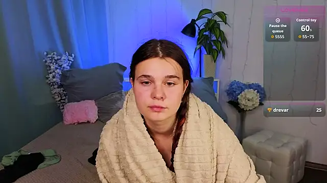 Snapshot of Kacey_Love chatting on 07-02-26, 05:30 Kacey Love online show from 07-02-26, 05:30
