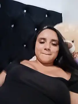 Valentina Narvaez online show from 05-27-26, 07:44