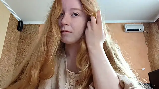 Snapshot of KateVibe_01 chatting on 06-26-26, 12:15 KateVibe 01 online show from 06-26-26, 12:15