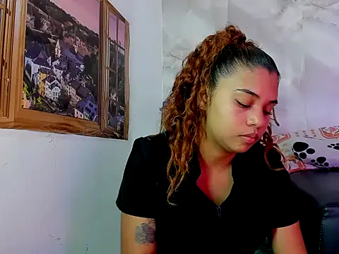 EllyBloom online show from 04-19-26, 01:43