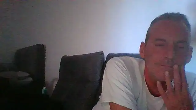 CanCumALot online show from 04-30-26, 03:40