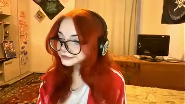 RedHeadCat online show from 05-11-26, 04:48