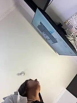 Melody lanee online show from 04-13-26, 11:48