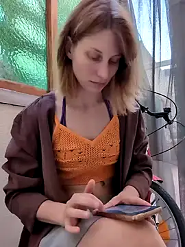 Julialexxxx online show from 07-09-26, 06:17