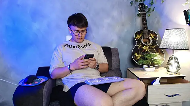 owen xxx online show from 04-05-26, 04:20