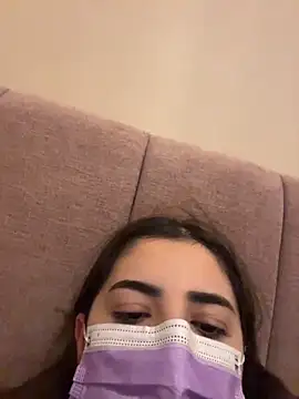 AnnieCartier online show from 04-15-26, 09:38