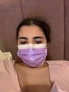 AnnieCartier online show from 04-15-26, 09:48