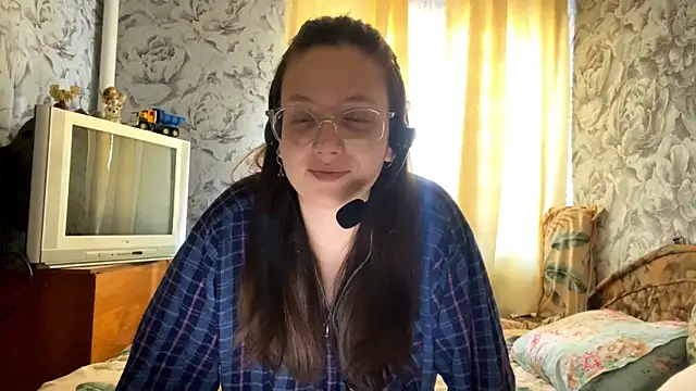 Snapshot of RosaliaHonohan chatting on 04-08-26, 05:18 RosaliaHonohan online show from 04-08-26, 05:18