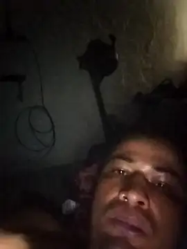 Yovanymartinez online show from 04-05-26, 03:42