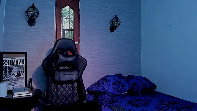 fonilandd  online show from 04-27-26, 05:22