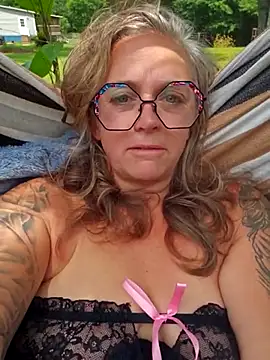 Blondejenn online show from 05-05-26, 04:26