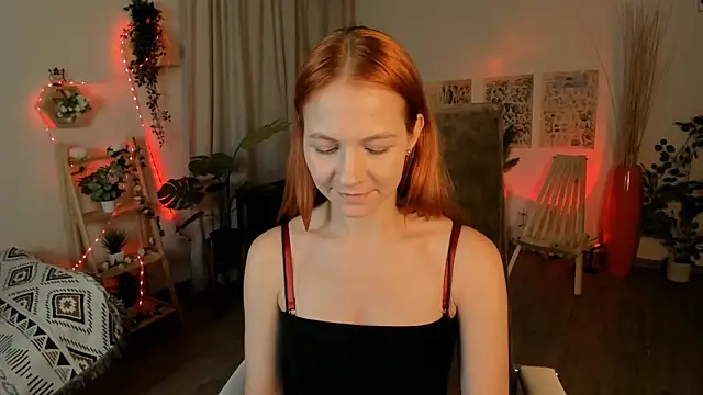Snapshot of LisaAris chatting on 07-08-26, 07:07 LisaAris online show from 07-08-26, 07:07