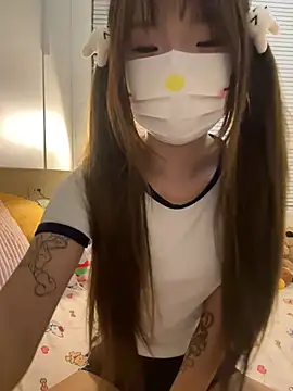 Snapshot of kkkiii-42 chatting on 04-10-26, 12:43 kkkiii-42 online show from 04-10-26, 12:43