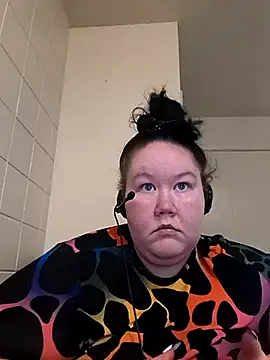 hisalphaqueen27 online show from 04-24-26, 12:57