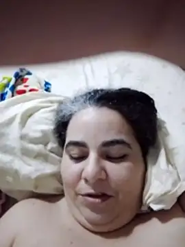 Snapshot of Golositadeamor chatting on 06-09-26, 05:41 Golositadeamor online show from 06-09-26, 05:41