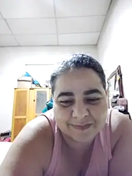Snapshot of Golositadeamor chatting on 06-13-26, 07:34 Golositadeamor online show from 06-13-26, 07:34