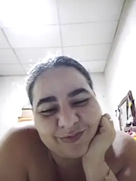 Snapshot of Golositadeamor chatting on 06-18-26, 05:28 Golositadeamor online show from 06-18-26, 05:28