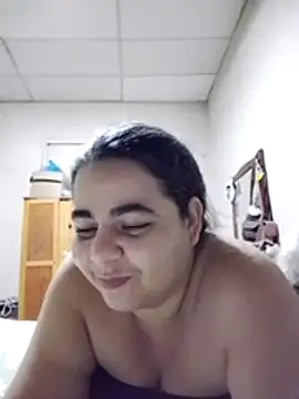 Snapshot of Golositadeamor chatting on 07-04-26, 10:05 Golositadeamor online show from 07-04-26, 10:05