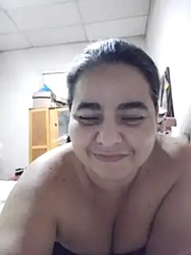 Snapshot of Golositadeamor chatting on 07-06-26, 09:50 Golositadeamor online show from 07-06-26, 09:50