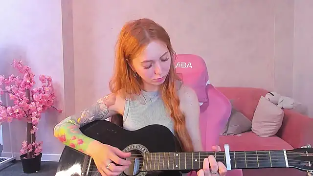 Sienna Nyx online show from 06-26-26, 09:14