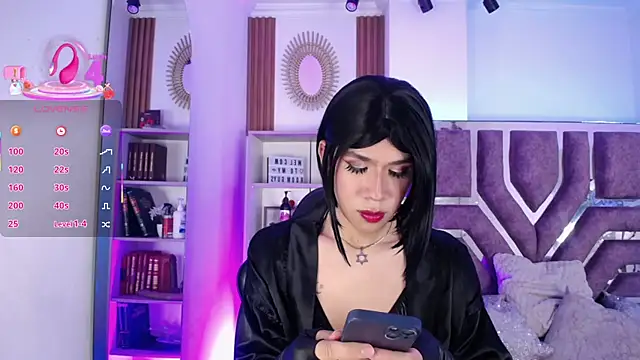Snapshot of Eva__Walker chatting on 05-28-26, 10:29 Eva Walker online show from 05-28-26, 10:29