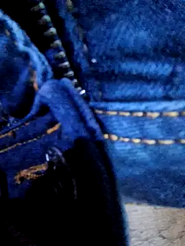 Snapshot of thesecksm chatting on 06-11-26, 09:02 thesecksm online show from 06-11-26, 09:02