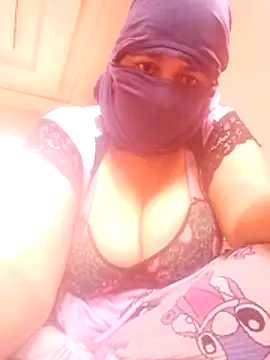 Monita-56 online show from 04-07-26, 09:43