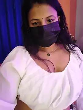 Snapshot of Hot_Alicee chatting on 07-04-26, 08:53 Hot Alicee online show from 07-04-26, 08:53