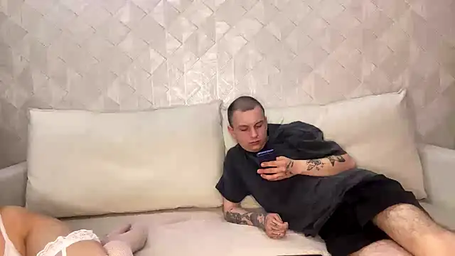 CharmSexyCouple online show from 05-01-26, 11:15