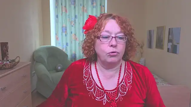 Fara Flutte online show from 05-13-26, 05:16