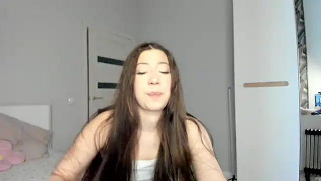 Snapshot of bina_mima chatting on 05-27-26, 08:44 bina mima online show from 05-27-26, 08:44