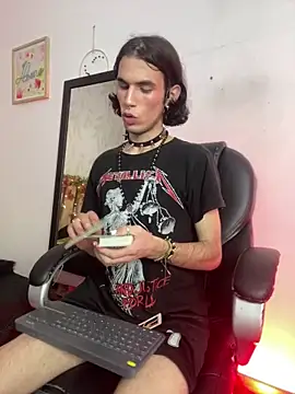 lucius morningstar online show from 04-17-26, 08:45