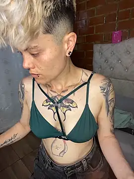 Snapshot of Megan-c chatting on 06-16-26, 12:13 Megan-c online show from 06-16-26, 12:13