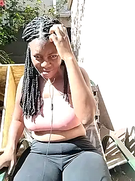 Snapshot of SweetCandy_95 chatting on 05-12-26, 09:50 SweetCandy 95 online show from 05-12-26, 09:50