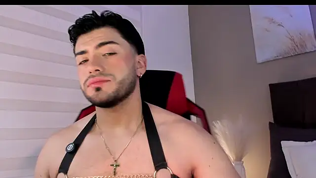 Snapshot of Alexander_Diazz chatting on 04-14-26, 12:44 Alexander Diazz online show from 04-14-26, 12:44