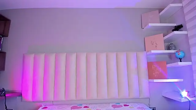 Cherry bom1 online show from 04-07-26, 04:13