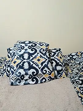 EbonySexySlimxxx online show from 04-14-26, 05:41