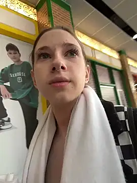 Snapshot of michelle_lovique chatting on 04-10-26, 08:08 michelle lovique online show from 04-10-26, 08:08