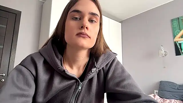 SharellFraleigh online show from 04-10-26, 12:10